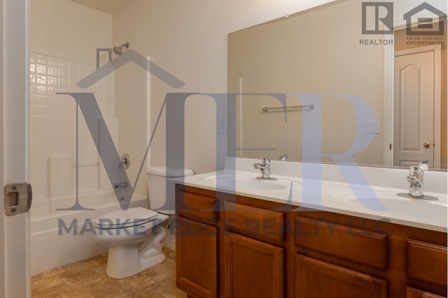 Building Photo - 4Bed/3Bath Home in Maricopa! $1599 MOVE-IN...