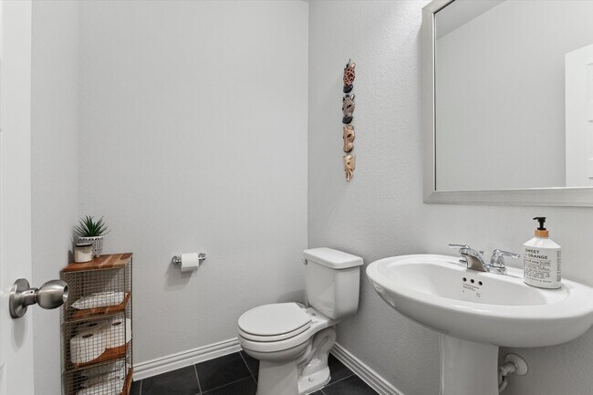 Building Photo - 3520 Jasperstone Ln