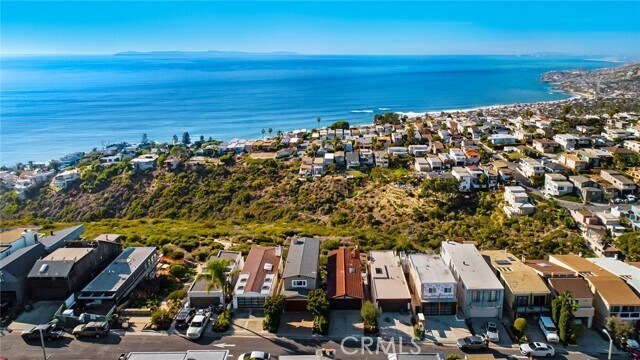 Building Photo - 925 Quivera St