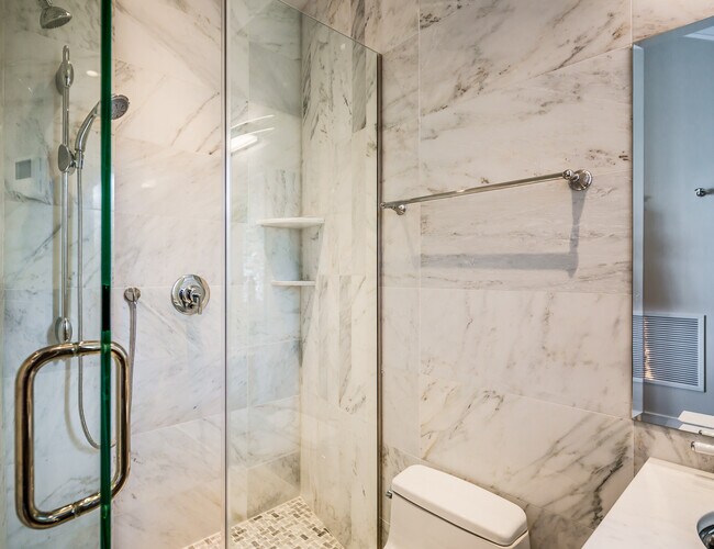 Building Photo - 21 Beech St