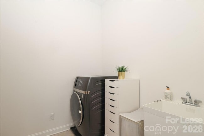 Building Photo - 14721 Keyes Meadow Way