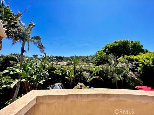 Building Photo - 224 Cll De Madrid