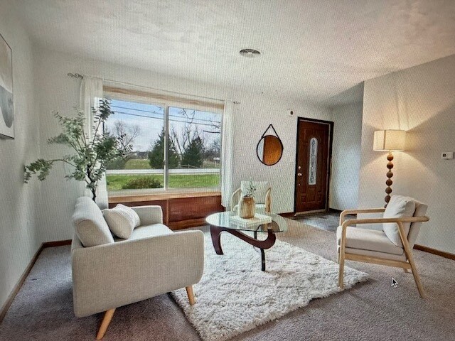 Building Photo - 719 Hanshaw Rd