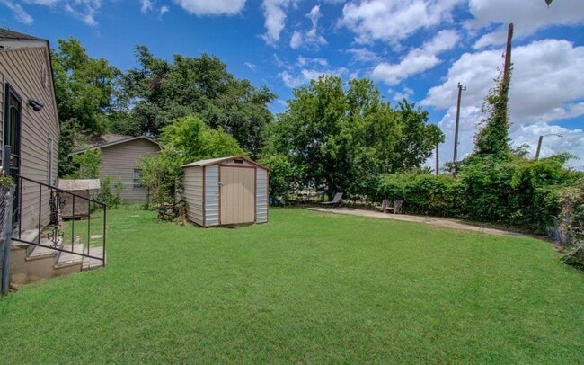 Building Photo - 4619 Orange St