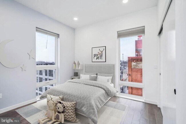 Building Photo - 1501 N 31st St