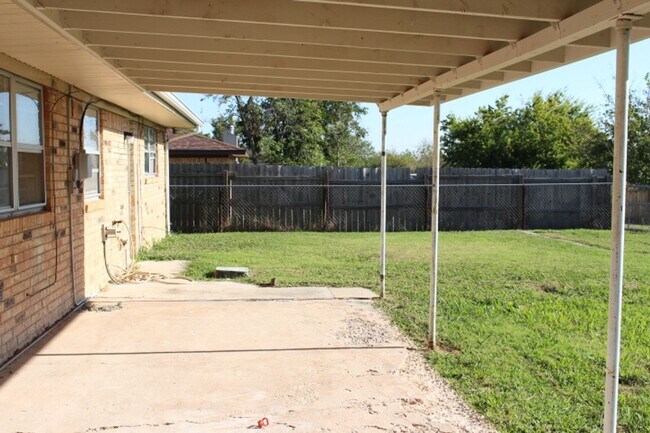 Building Photo - 313 SW 72nd St