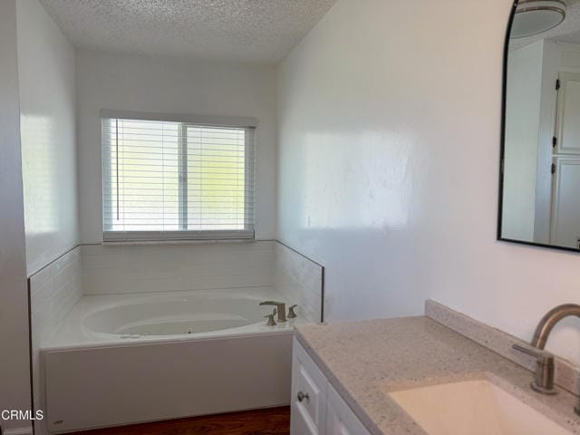 Building Photo - 6087 E Los Angeles Ave