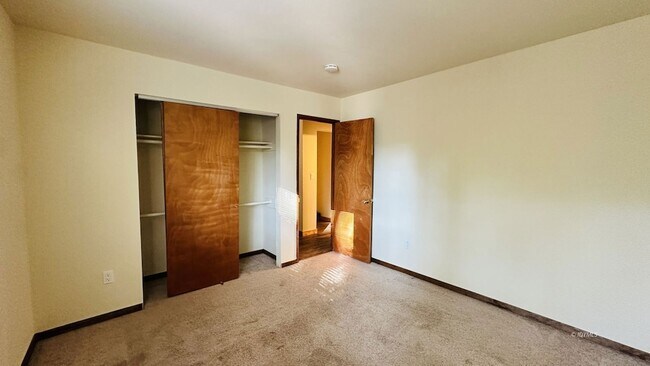 Building Photo - 54315 Pine Crest Ave