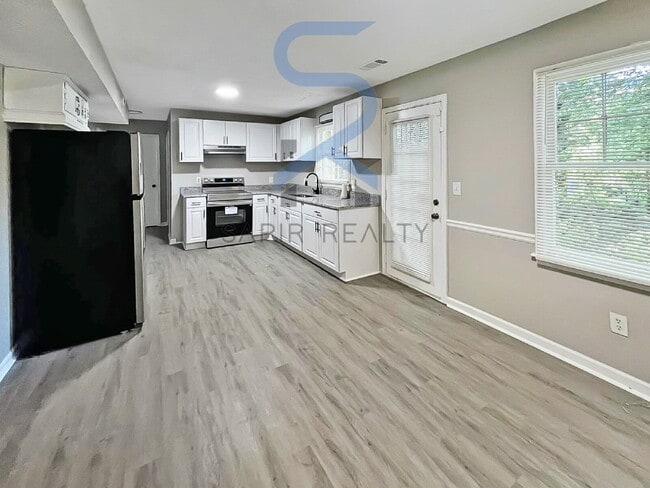 Building Photo - 5341 Ridgemere Ct