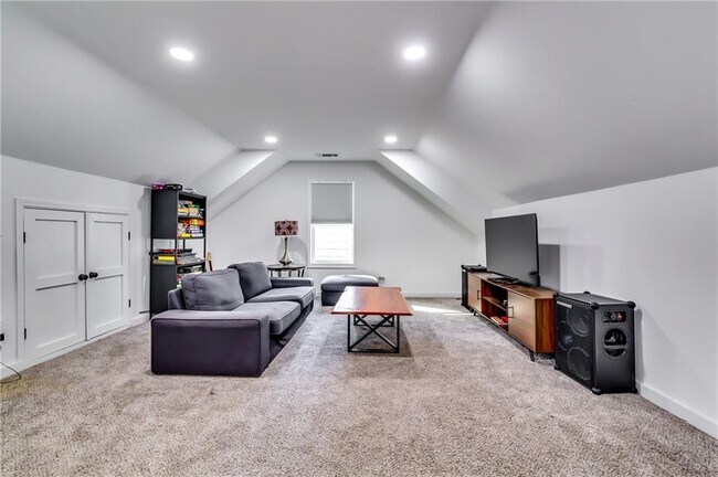 Building Photo - 2508 Connally Dr