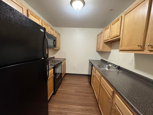 Building Photo - 50 Sentinel Court