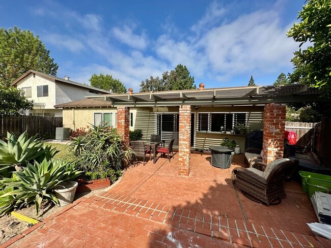 Building Photo - Your Dream Rental Home in Rancho Penasquitos!