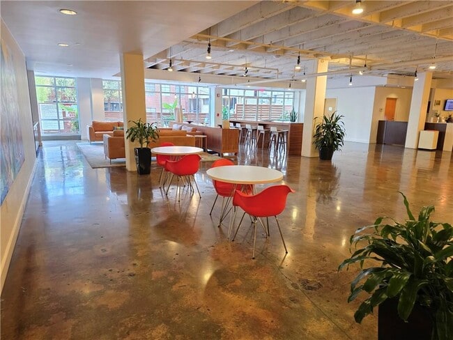 Building Photo - 878 Peachtree St NE