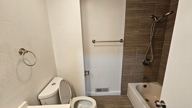 Building Photo - 3193 Tonopah Ct