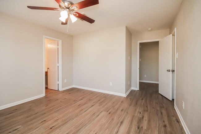Building Photo - 21623 Mossey Pines Ct