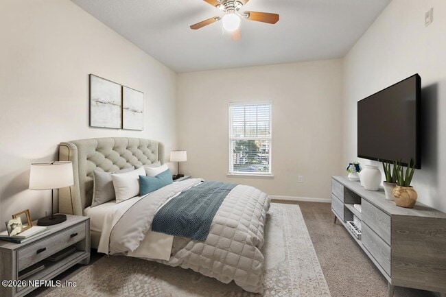 Building Photo - 8201 Green Parrot Rd