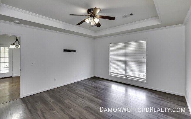 Building Photo - 107 Emery Drive