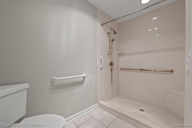 Building Photo - 1131 Timberview Trail