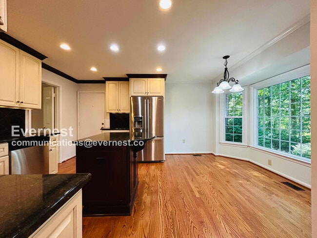 Building Photo - 4669 Timber Ridge Dr