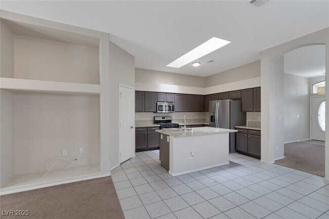 Building Photo - 417 Carlton Kay Pl