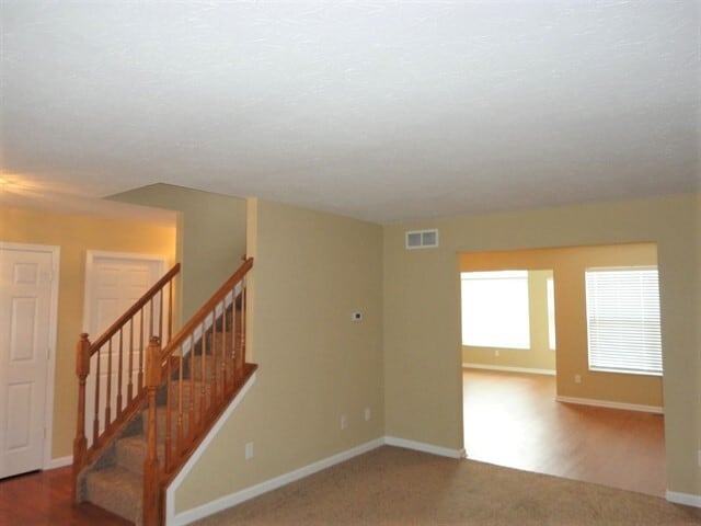 Building Photo - 7676 Mourning Dove Ln