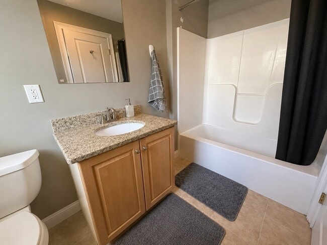 Building Photo - 18 Gilkey Ct