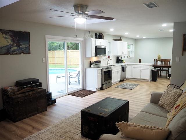 Building Photo - 2317 Shady Grove Dr