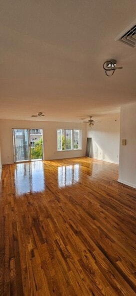 Building Photo - 655 4th St