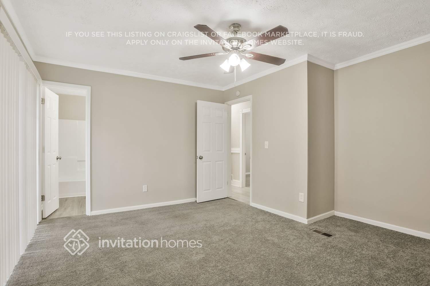 Building Photo - 2300 Pebble Rock W