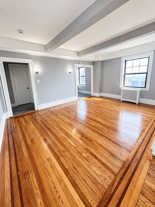 Building Photo - 25 N Harrison St