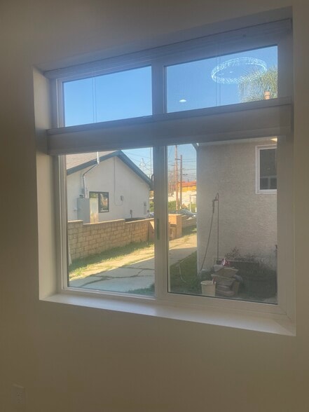 Building Photo - 1235 S Adams St