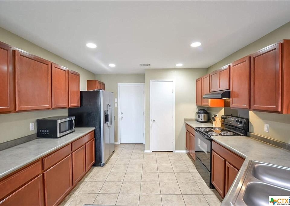 Building Photo - 9147 Sage Loop Ct