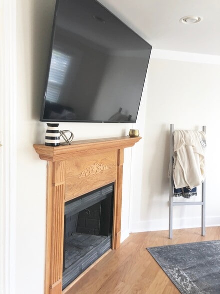 Fireplace - 1019 Wingate Ct