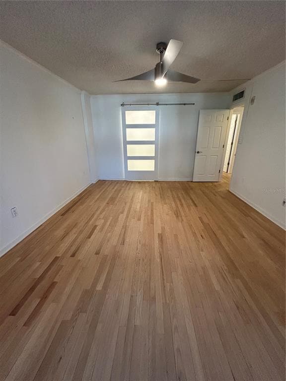 Building Photo - 690 Osceola Ave