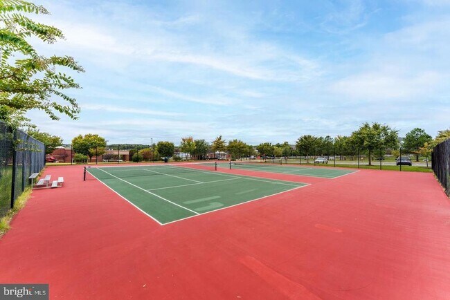 Building Photo - 2659 Taffrail Way