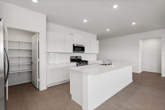 Building Photo - 221 Rodney Boat Rd