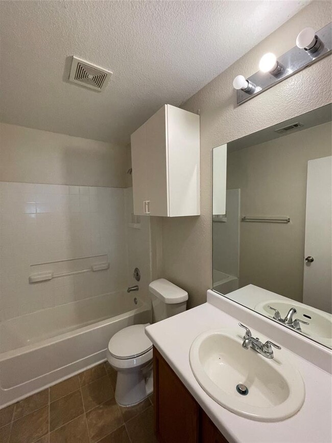 Building Photo - 11816 Plains Valley Dr