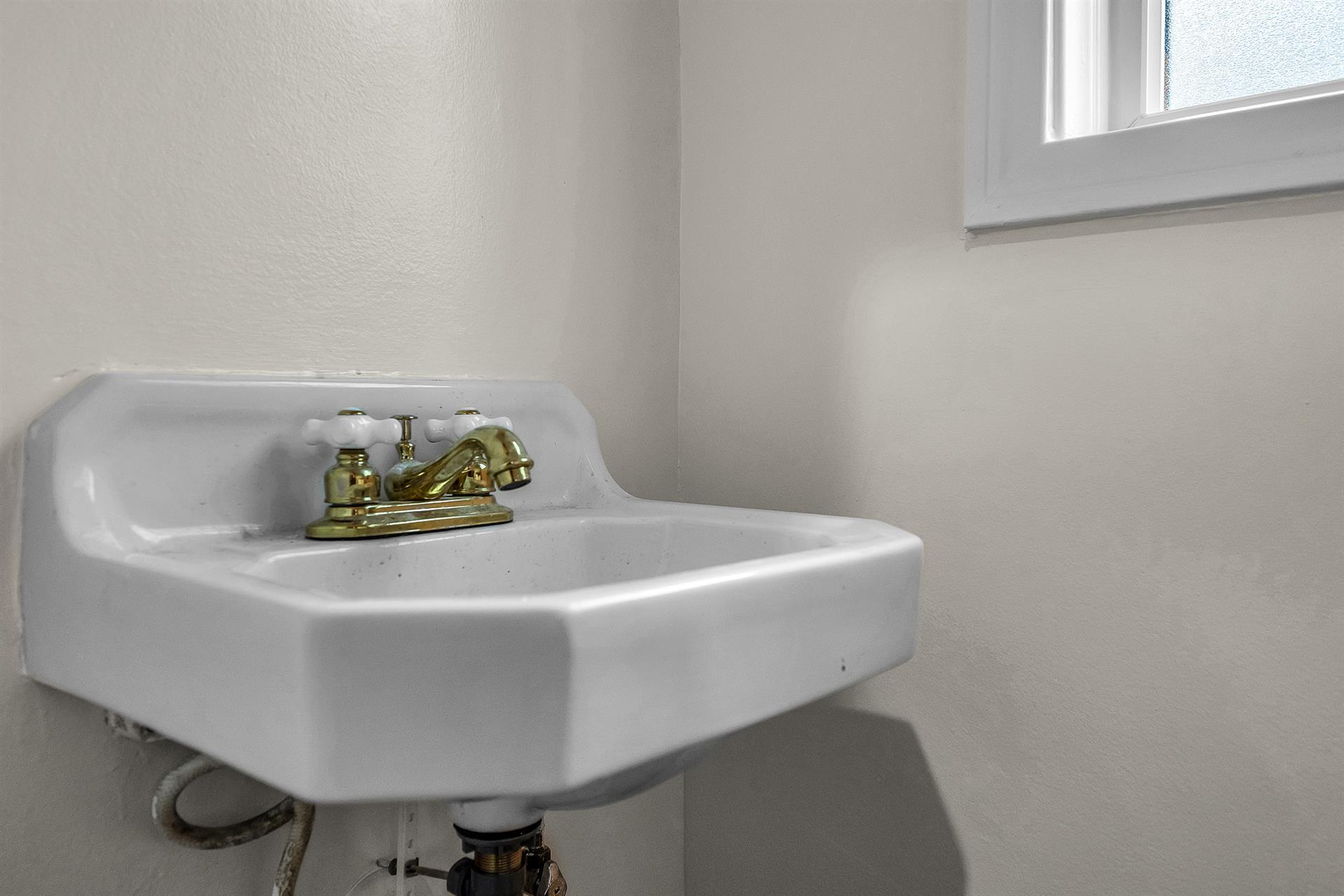 Building Photo - 10281 Dunleer Dr