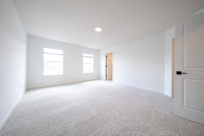 Building Photo - 23042 Hazel Ln