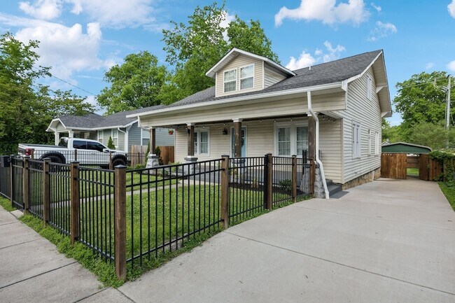 Building Photo - 1225 Joseph Ave