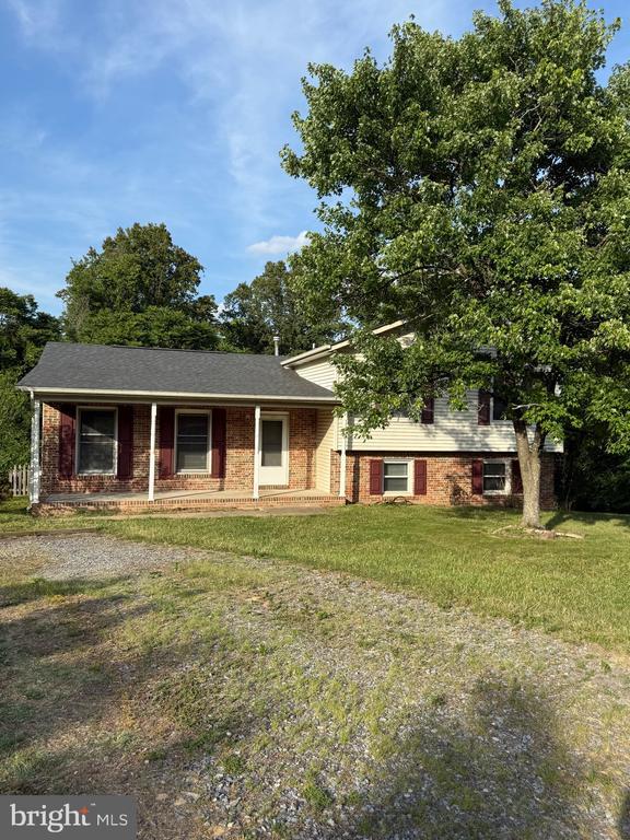 Building Photo - 900 Dewberry Dr