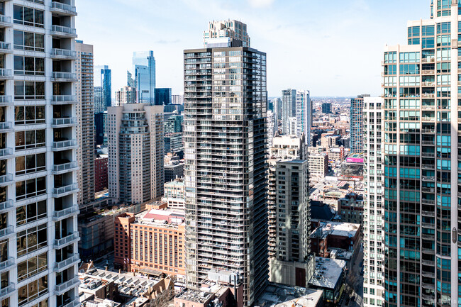 Building Photo - 10 E Ontario St