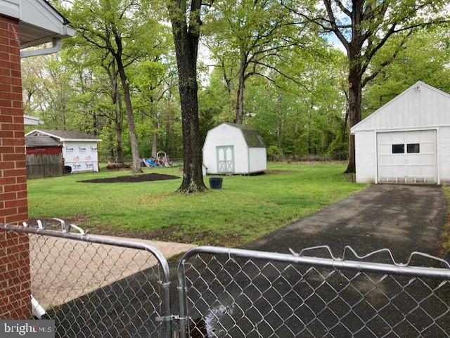 Building Photo - 6438 Windham Ave