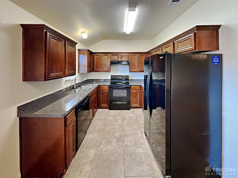 Building Photo - 12432 Hunters Mill Trail