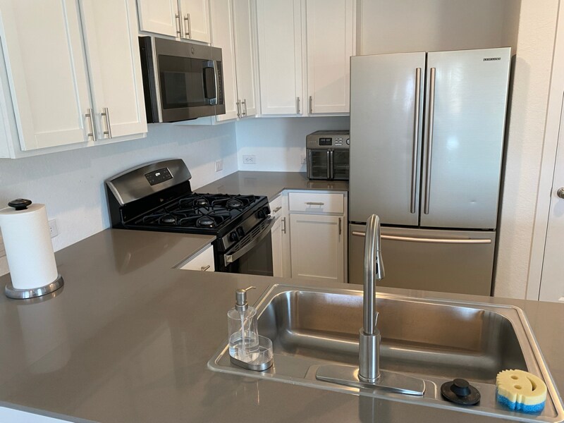 Building Photo - 9107 Selene Pl