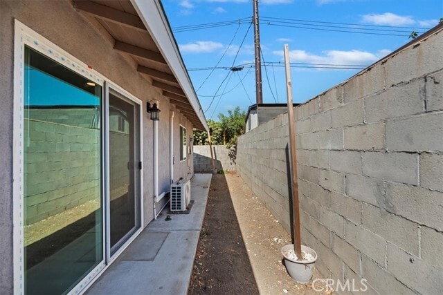 Building Photo - 15518 Ironwood Dr