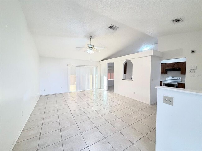 Building Photo - 408 Sandpiper Ridge Dr