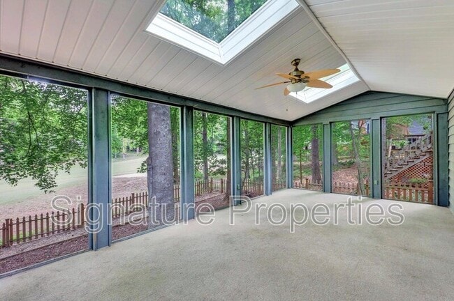 Building Photo - 4500 Heritage Woods Ln