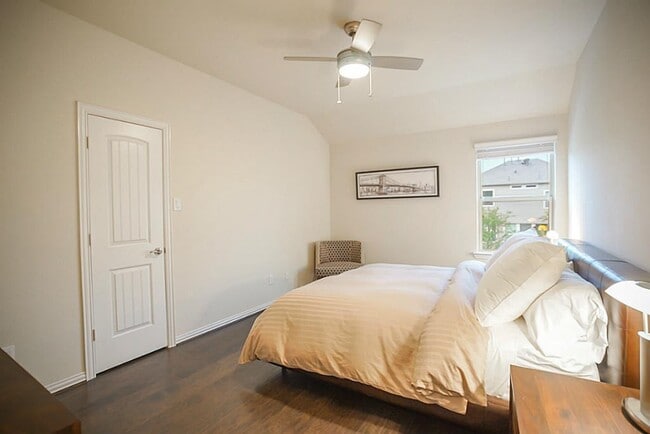 Building Photo - 63 Deer River Cir