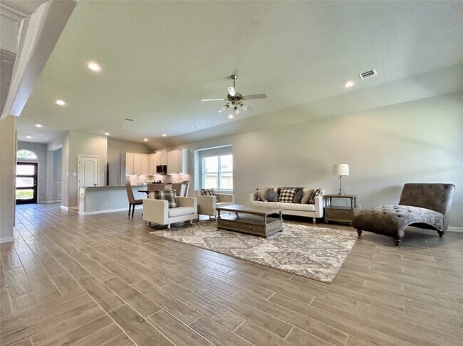 Building Photo - 18519 Lilliput Ln